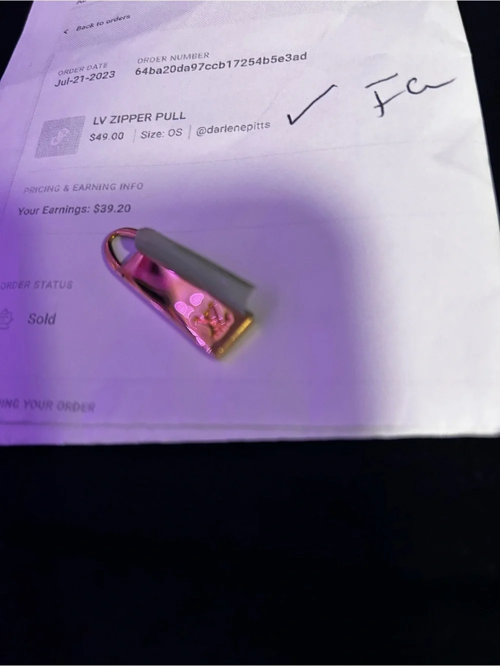 Zipper Pull on Paper